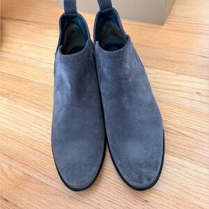 Paul Green Women's Gray Suede Ankle Boots